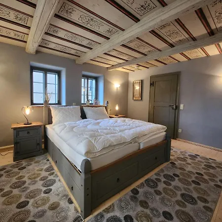 Holiday home Aussergewoehnliches, Historisches, Spaetgotisches Wohnhaus Von 1519, Gries 5 *