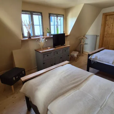 Aussergewoehnliches, Historisches, Spaetgotisches Wohnhaus Von 1519, Gries 5 Semesterbostad Gera