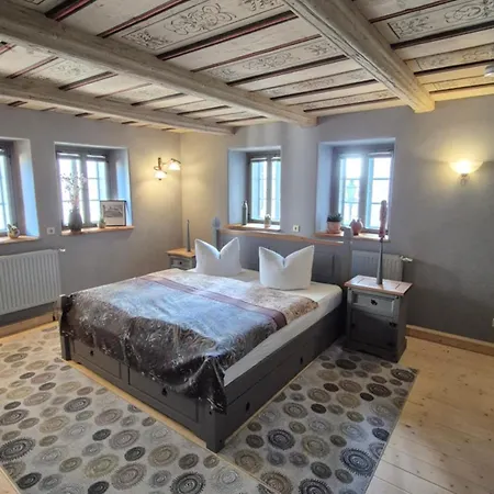 Tatil Evi Aussergewoehnliches, Historisches, Spaetgotisches Wohnhaus Von 1519, Gries 5