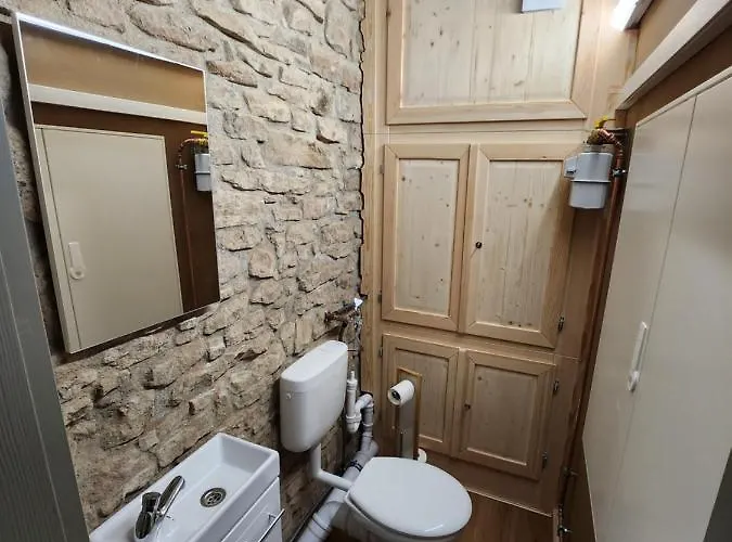 Außergewöhnliches, Historisches, Spätgotisches Wohnhaus Von 1519, Gries 5 Gera