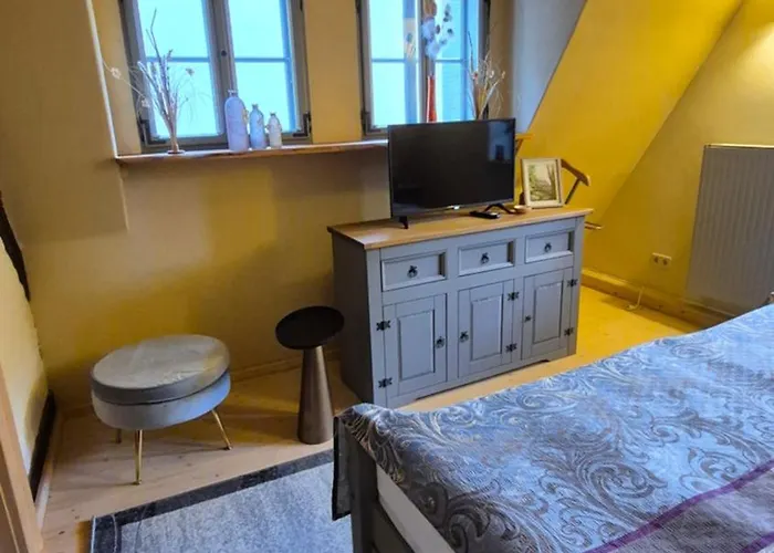 Außergewöhnliches, Historisches, Spätgotisches Wohnhaus Von 1519, Gries 5 * Gera